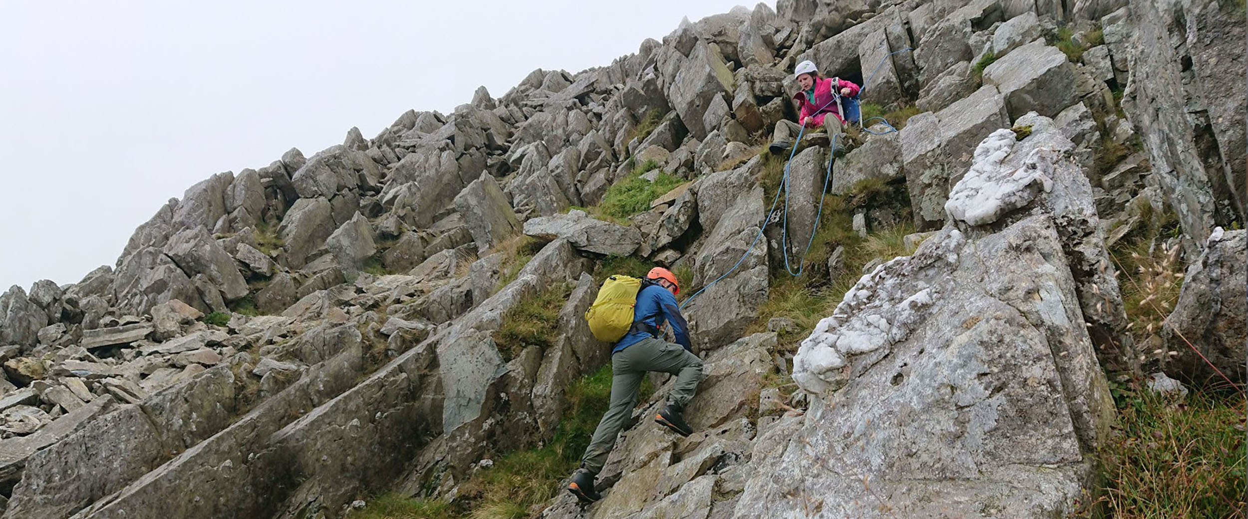 Mountain Leaders practicing rope skills on the Gribin Ridge